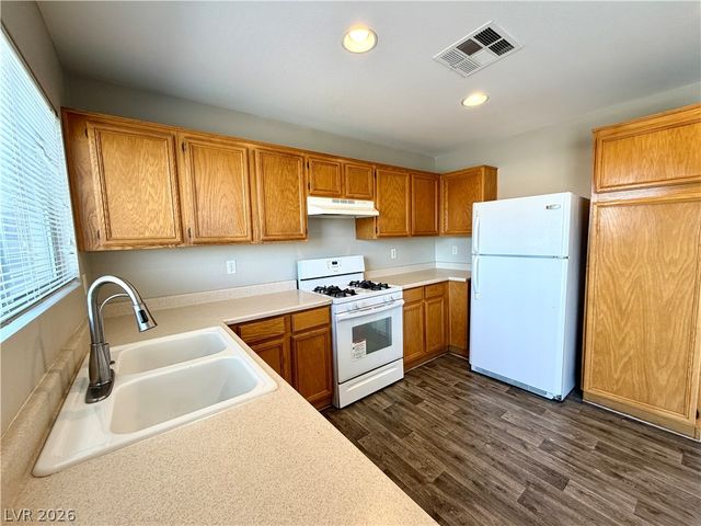 5712 Viberti Court, Las Vegas, NV 89118