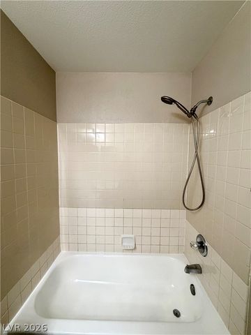 5712 Viberti Court, Las Vegas, NV 89118