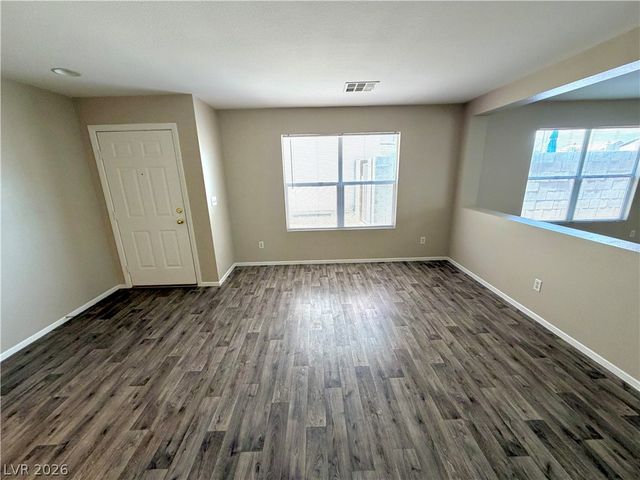 5712 Viberti Court, Las Vegas, NV 89118