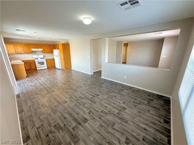 5712 Viberti Court, Las Vegas, NV 89118