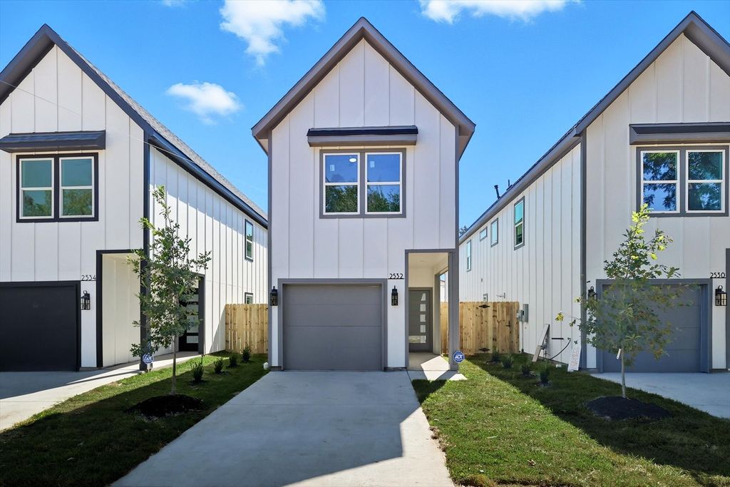 2532 Lowery Street, Dallas, TX 75215