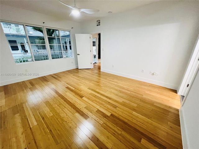 960 Bay Dr 912, Miami Beach, FL 33141