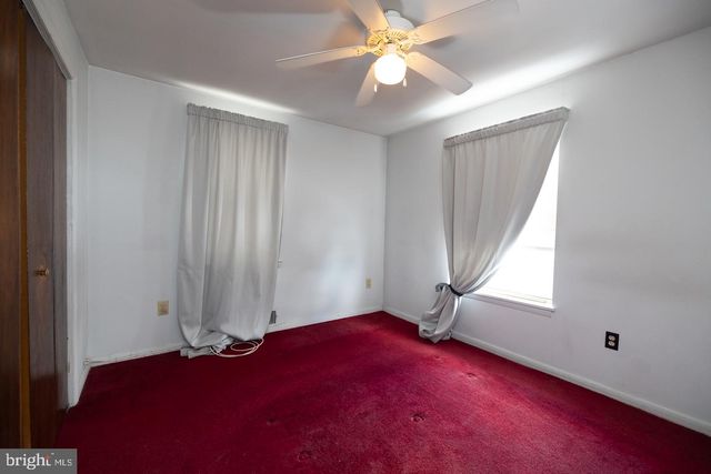 1017 MARKET ST, Gloucester City, NJ 08030