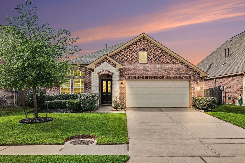 14019 Sunrise Arbor Lane, Cypress, TX 77429