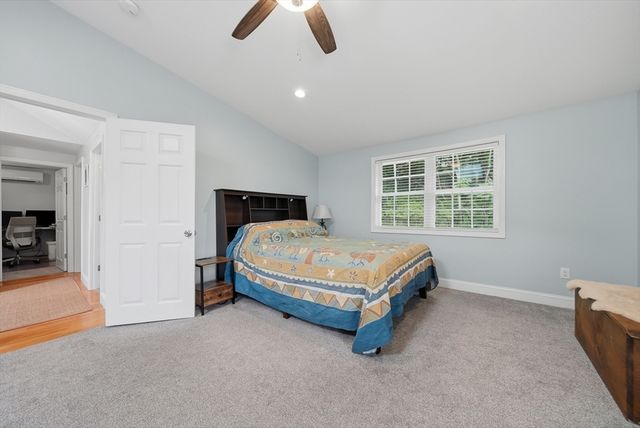 588 Main St, West Newbury, MA 01985