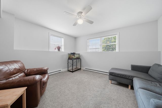 588 Main St, West Newbury, MA 01985