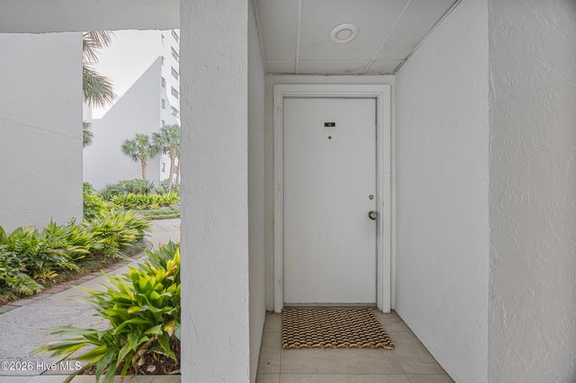 322 Causeway Drive Ste 101, Wrightsville Beach, NC 28480