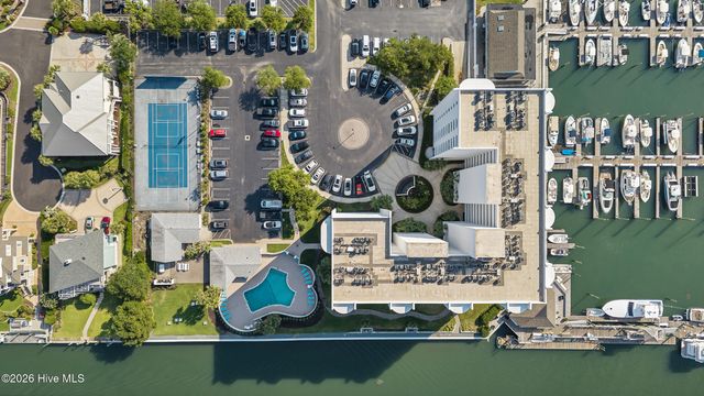 322 Causeway Drive Ste 101, Wrightsville Beach, NC 28480