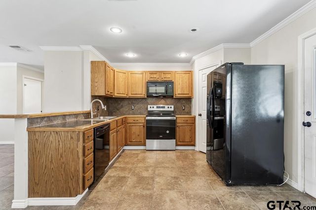 21375 Carole Street, Chandler, TX 75758