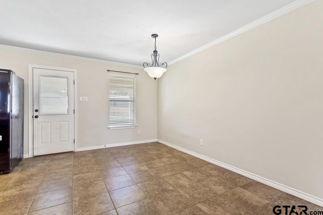 21375 Carole Street, Chandler, TX 75758