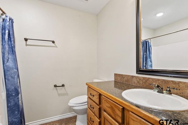 21375 Carole Street, Chandler, TX 75758