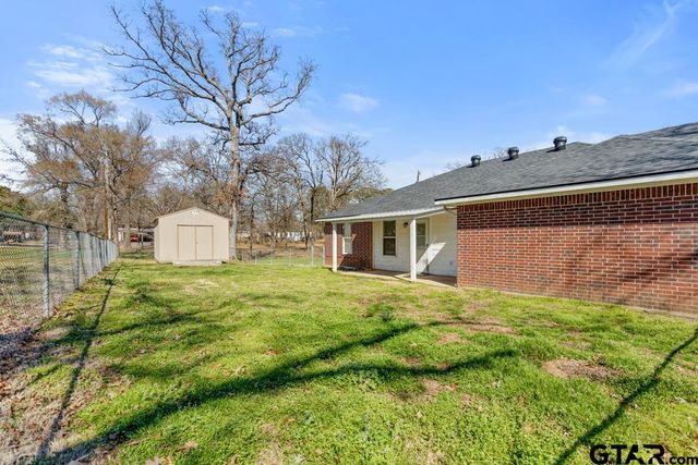 21375 Carole Street, Chandler, TX 75758