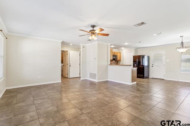 21375 Carole Street, Chandler, TX 75758