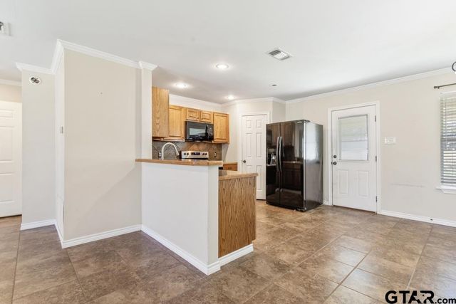 21375 Carole Street, Chandler, TX 75758