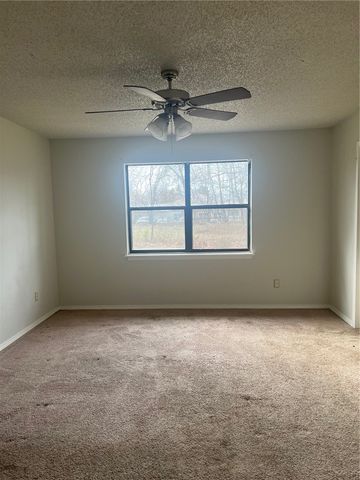 718 N Walnut Street B, Siloam Springs, AR 72761