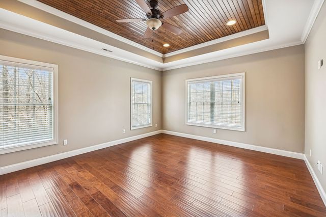 5140 Highway 52, W, Lafayette, TN 37083