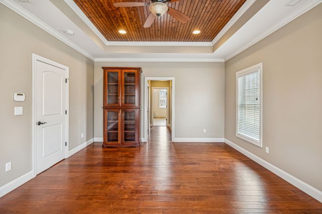 5140 Highway 52, W, Lafayette, TN 37083