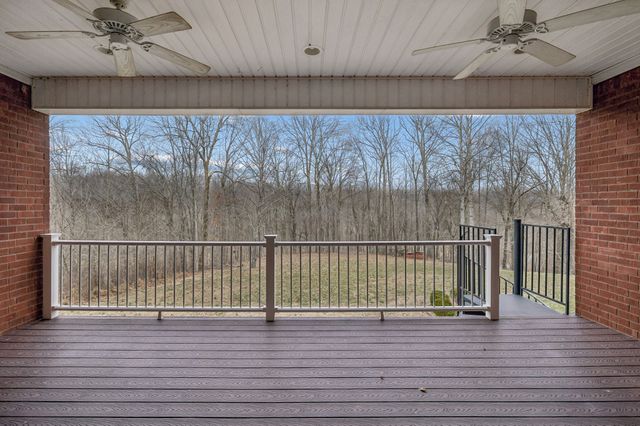 5140 Highway 52, W, Lafayette, TN 37083