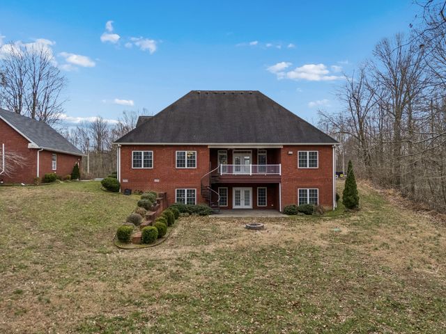 5140 Highway 52, W, Lafayette, TN 37083