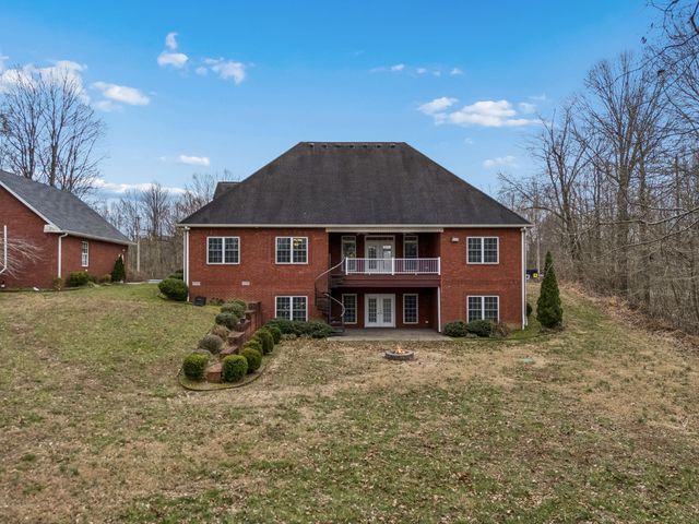 5140 Highway 52, W, Lafayette, TN 37083