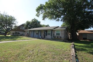 3932 Sun Valley Court, Irving, TX 75062