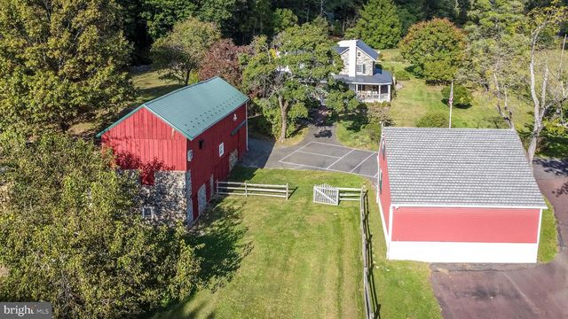 118 WAMBOLD RD, Green Lane, PA 18054