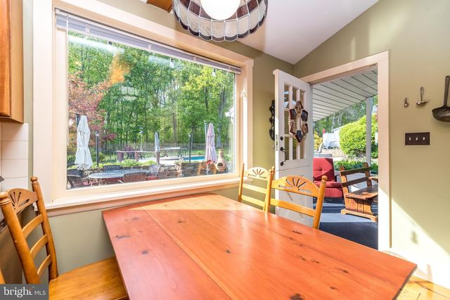 118 WAMBOLD RD, Green Lane, PA 18054