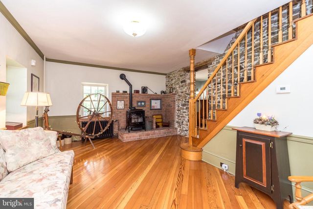 118 WAMBOLD RD, Green Lane, PA 18054
