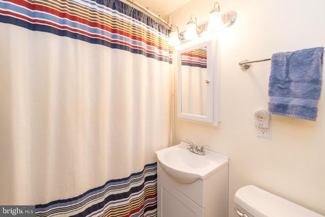 118 WAMBOLD RD, Green Lane, PA 18054