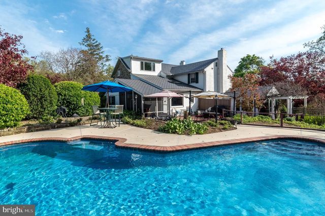 118 WAMBOLD RD, Green Lane, PA 18054