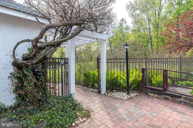 118 WAMBOLD RD, Green Lane, PA 18054