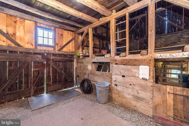 118 WAMBOLD RD, Green Lane, PA 18054