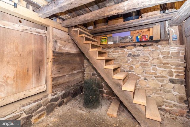 118 WAMBOLD RD, Green Lane, PA 18054