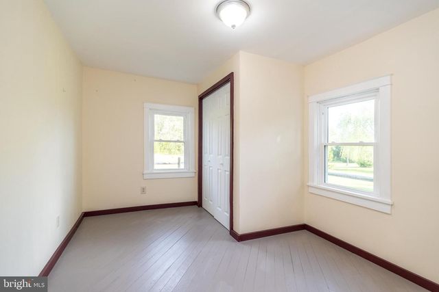 118 WAMBOLD RD, Green Lane, PA 18054