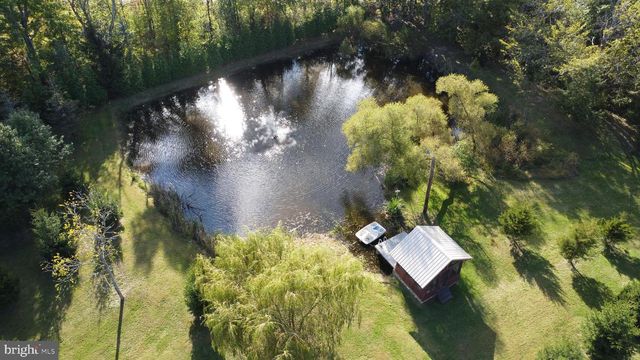 118 WAMBOLD RD, Green Lane, PA 18054