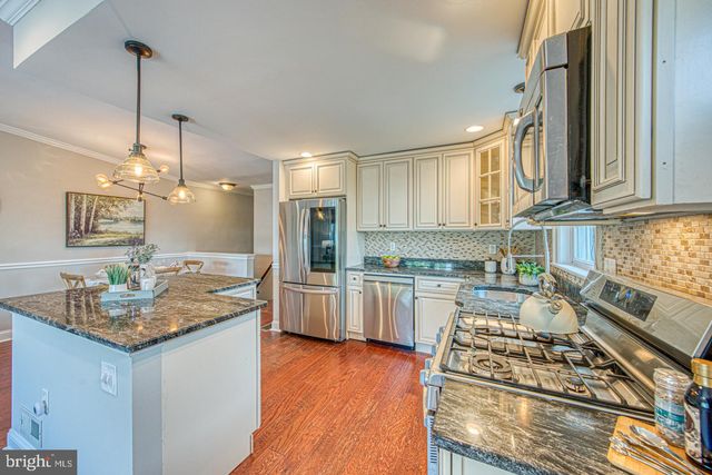 786 HILL RD, Philadelphia, PA 19128