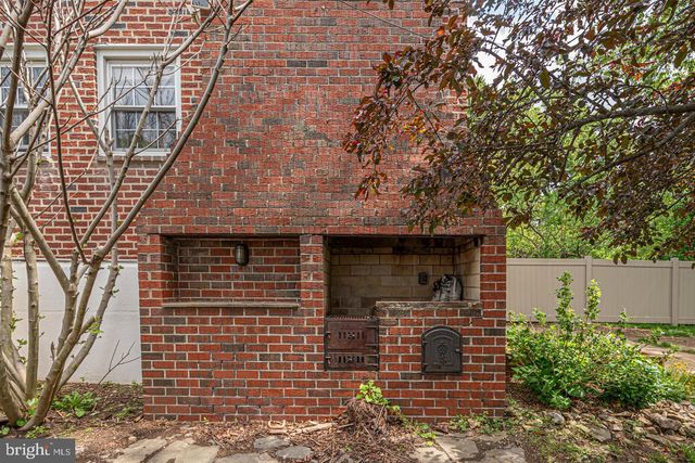 786 HILL RD, Philadelphia, PA 19128