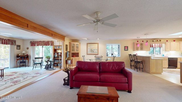 57 Cardinal Drive, Carthage, NC 28327