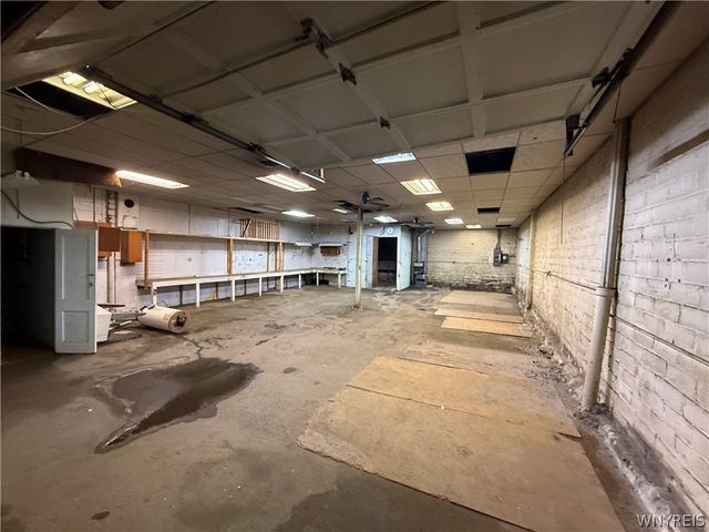 1300 Broadway, Buffalo, NY 14212