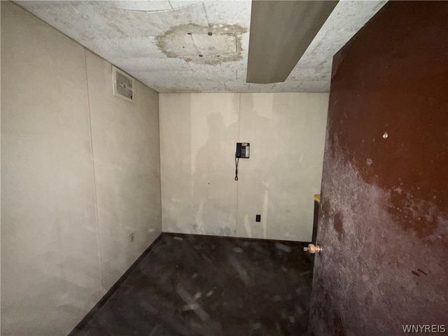 1300 Broadway, Buffalo, NY 14212