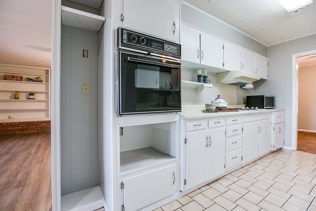 2946 Cumberland Dr, San Angelo, TX 76904