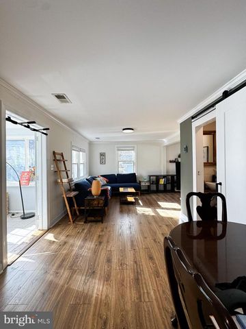 10712 WARWICK AVE, Fairfax, VA 22030