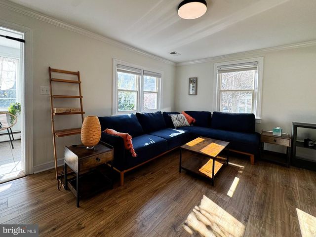 10712 WARWICK AVE, Fairfax, VA 22030