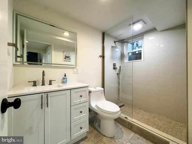 10712 WARWICK AVE, Fairfax, VA 22030