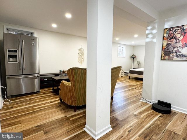 10712 WARWICK AVE, Fairfax, VA 22030