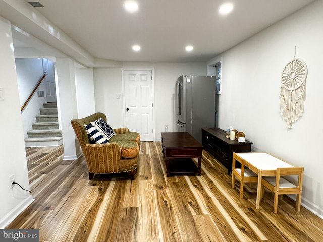 10712 WARWICK AVE, Fairfax, VA 22030