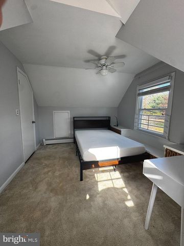 10712 WARWICK AVE, Fairfax, VA 22030