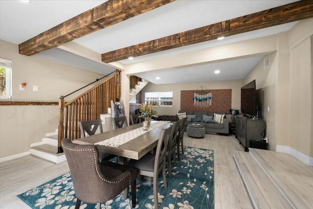 4243 Glenridge Dr, Carmichael, CA 95608