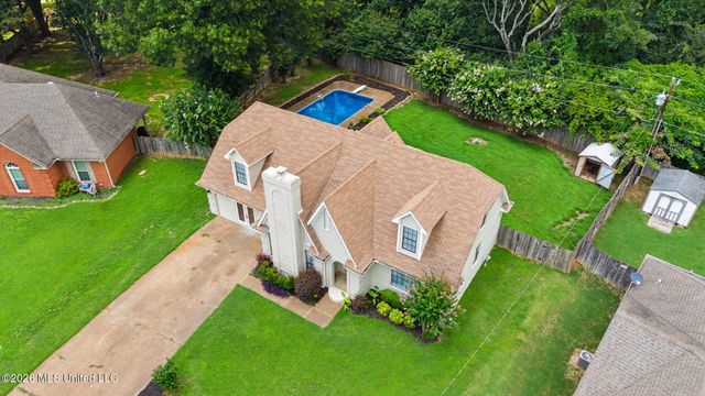7140 Amberwood Drive, Olive Branch, MS 38654