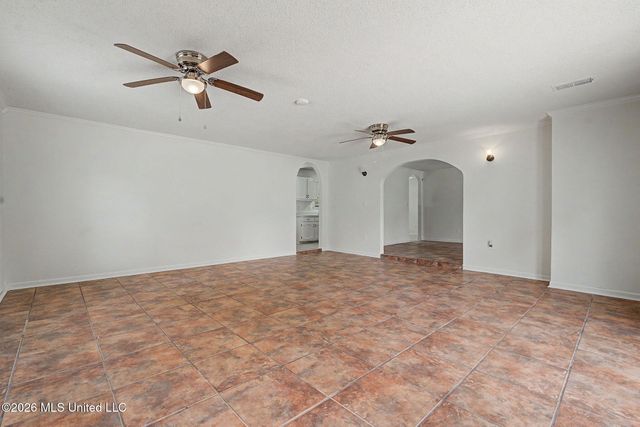 7140 Amberwood Drive, Olive Branch, MS 38654